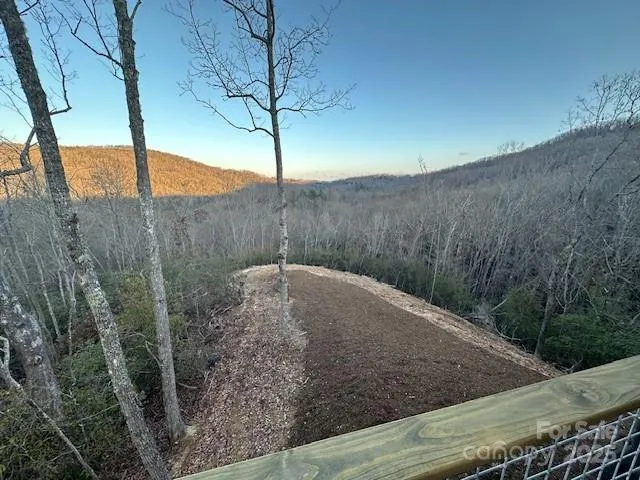 $947,500 | 371 East Falls View Drive, Pisgah Forest, NC 28768