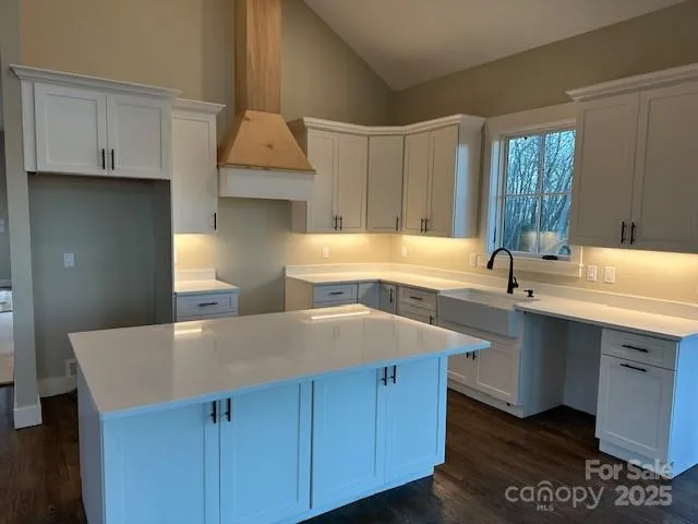 $947,500 | 371 East Falls View Drive, Pisgah Forest, NC 28768