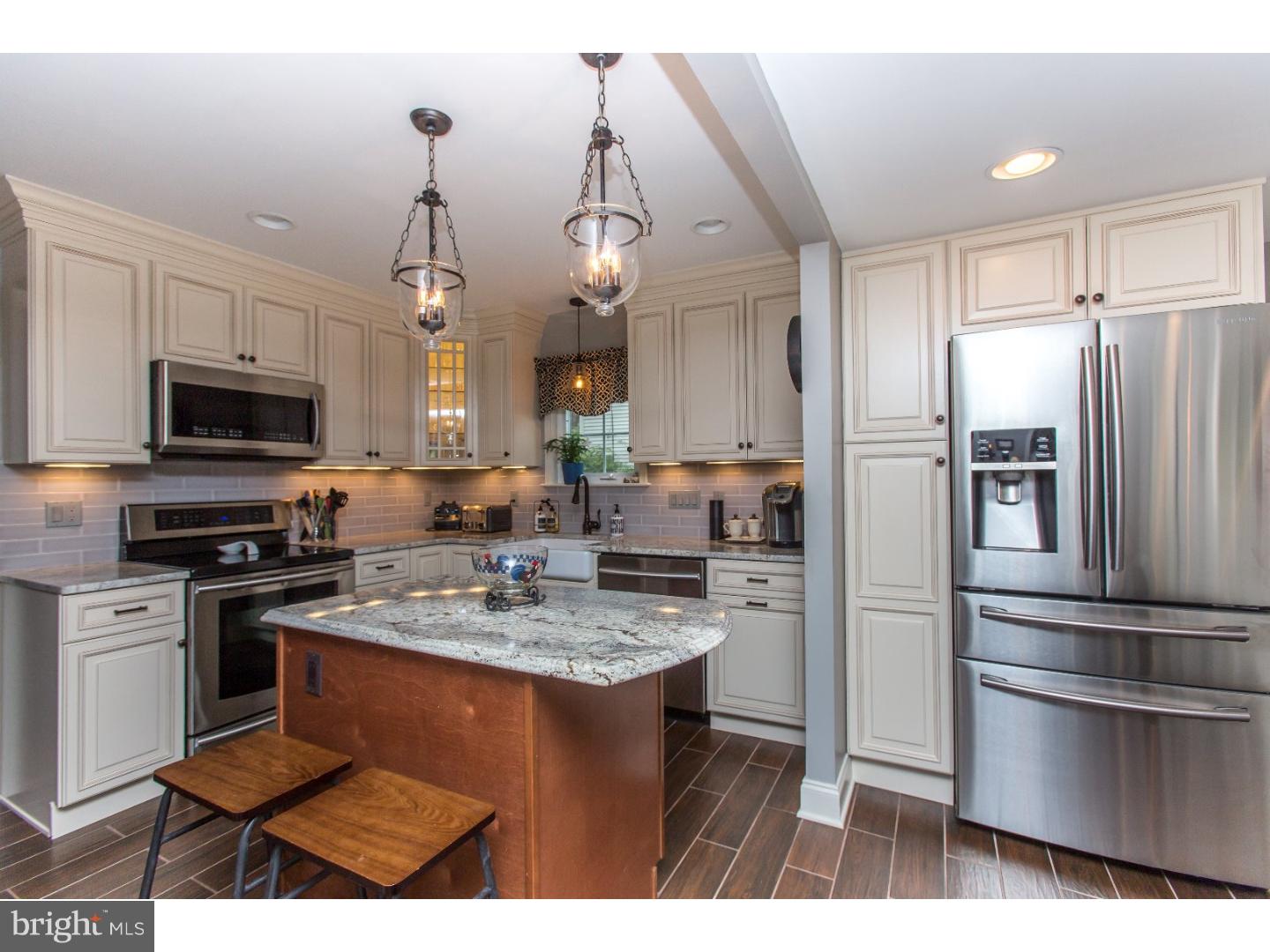 3 Fahnestock Road Malvern, PA 19355 - Photo 1 of 25 Kitchen