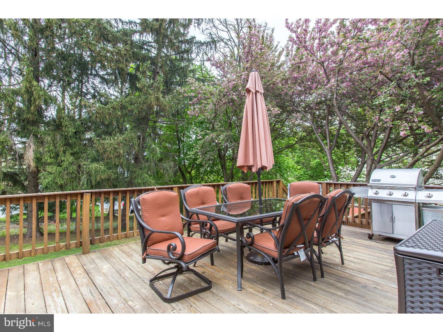 3 Fahnestock Road Malvern, PA 19355 - Photo 23 of 25 Deck