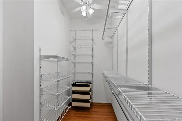 $575,000 | 569 North Smokey Cove Road, Singer, LA 70660