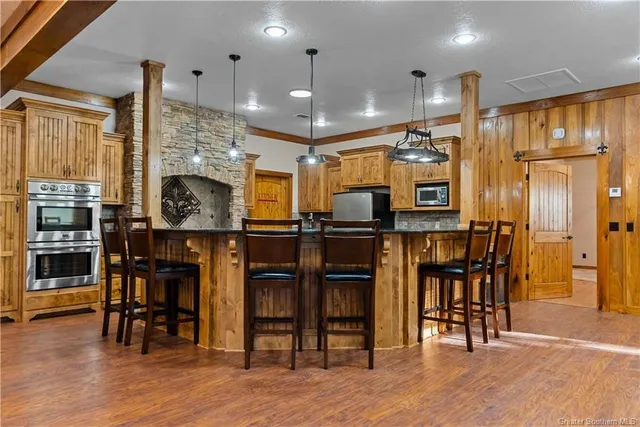 $575,000 | 569 North Smokey Cove Road, Singer, LA 70660