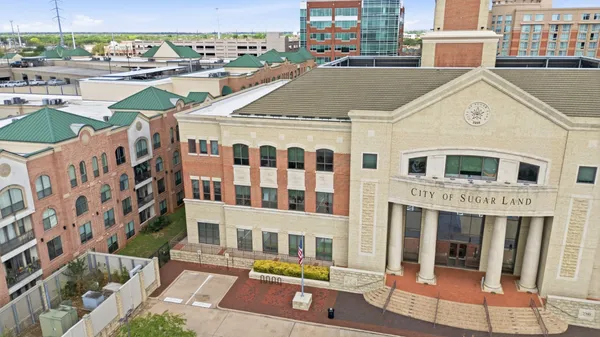 $2,350 | 2299 Lone Star Drive, Unit 233, Sugar Land, TX 77479