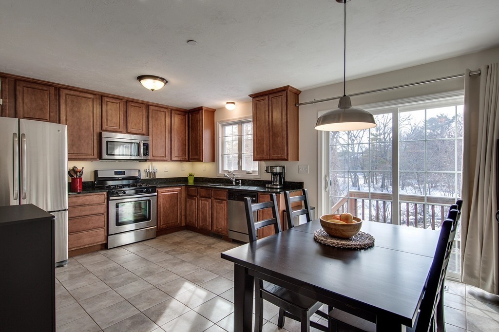 41 Boston Road, Unit 151 Billerica, MA 01862 - Photo 4 of 17 Gallery Image 4