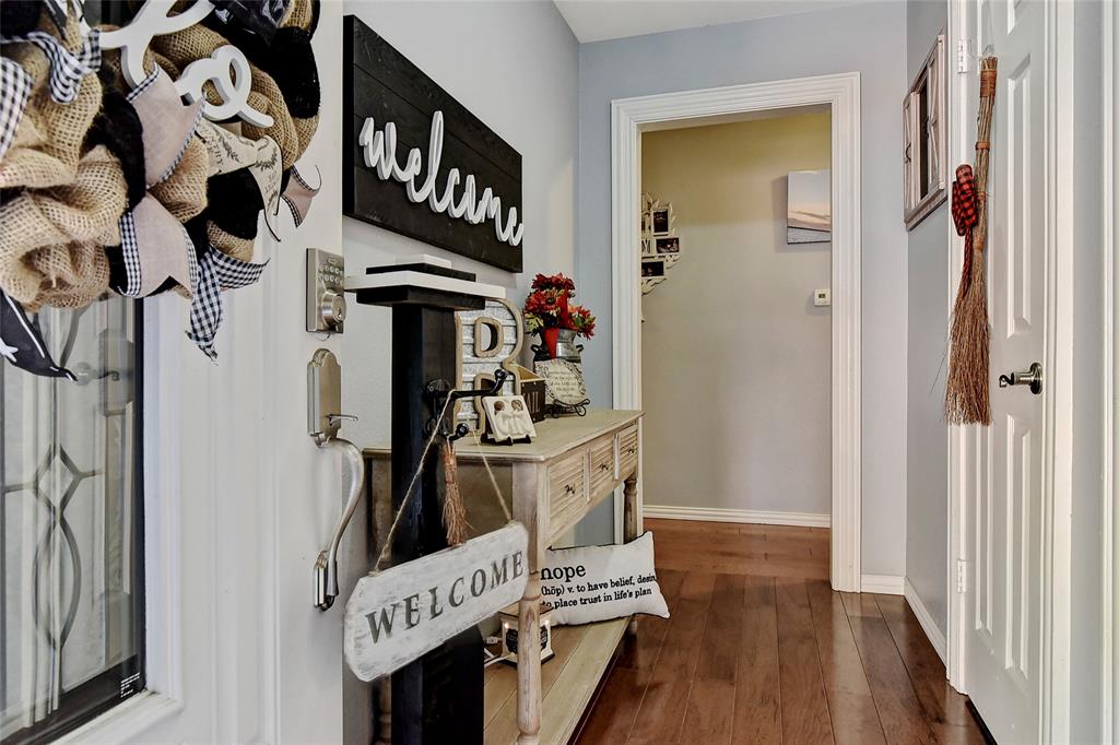 2513 Sunset Street Denison, TX 75020 - Photo 5 of 31