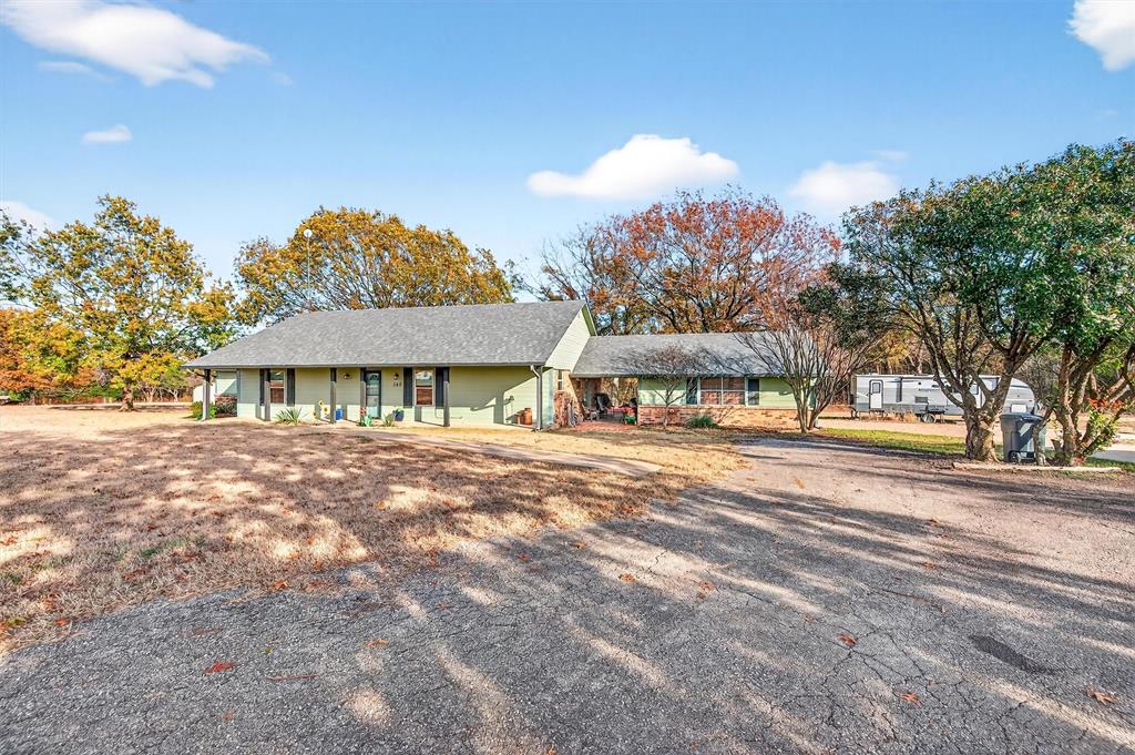 140 Harrell Road Howe, TX 75459 - Photo 3 of 40