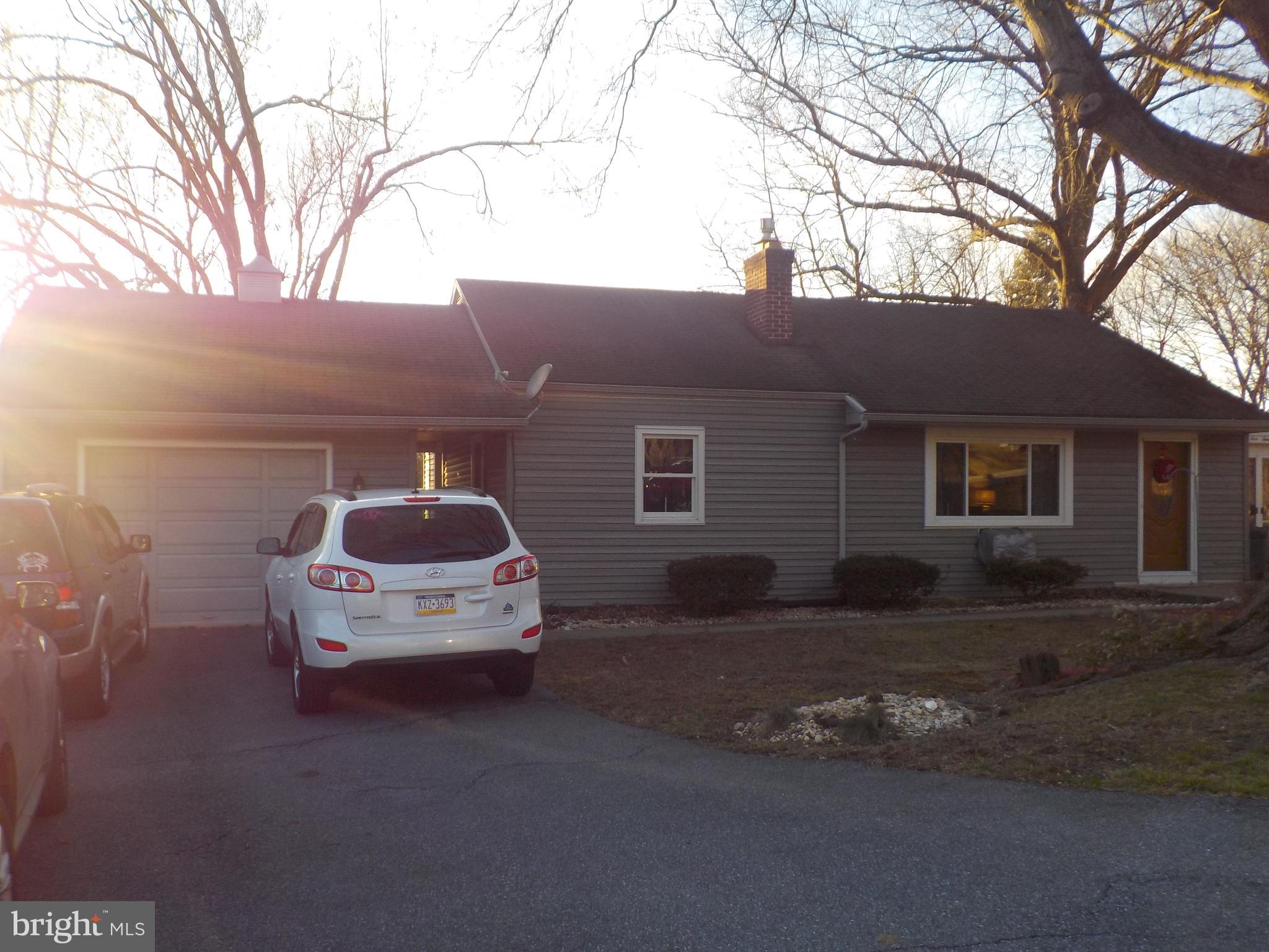 521 Rambler Road Manheim, PA 17545 - Photo 2 of 29 Front,..sun was bright!