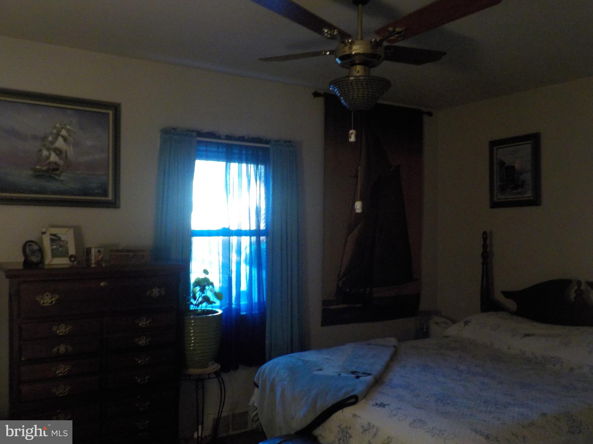 521 Rambler Road Manheim, PA 17545 - Photo 16 of 29 BD 2 to front