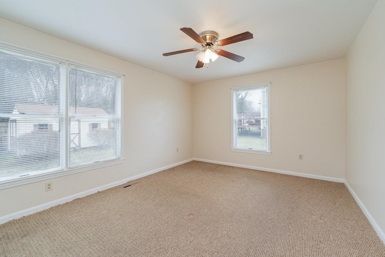 273 Fairview Road Luray, VA 22835 - Photo 21 of 49 Gallery Image 21