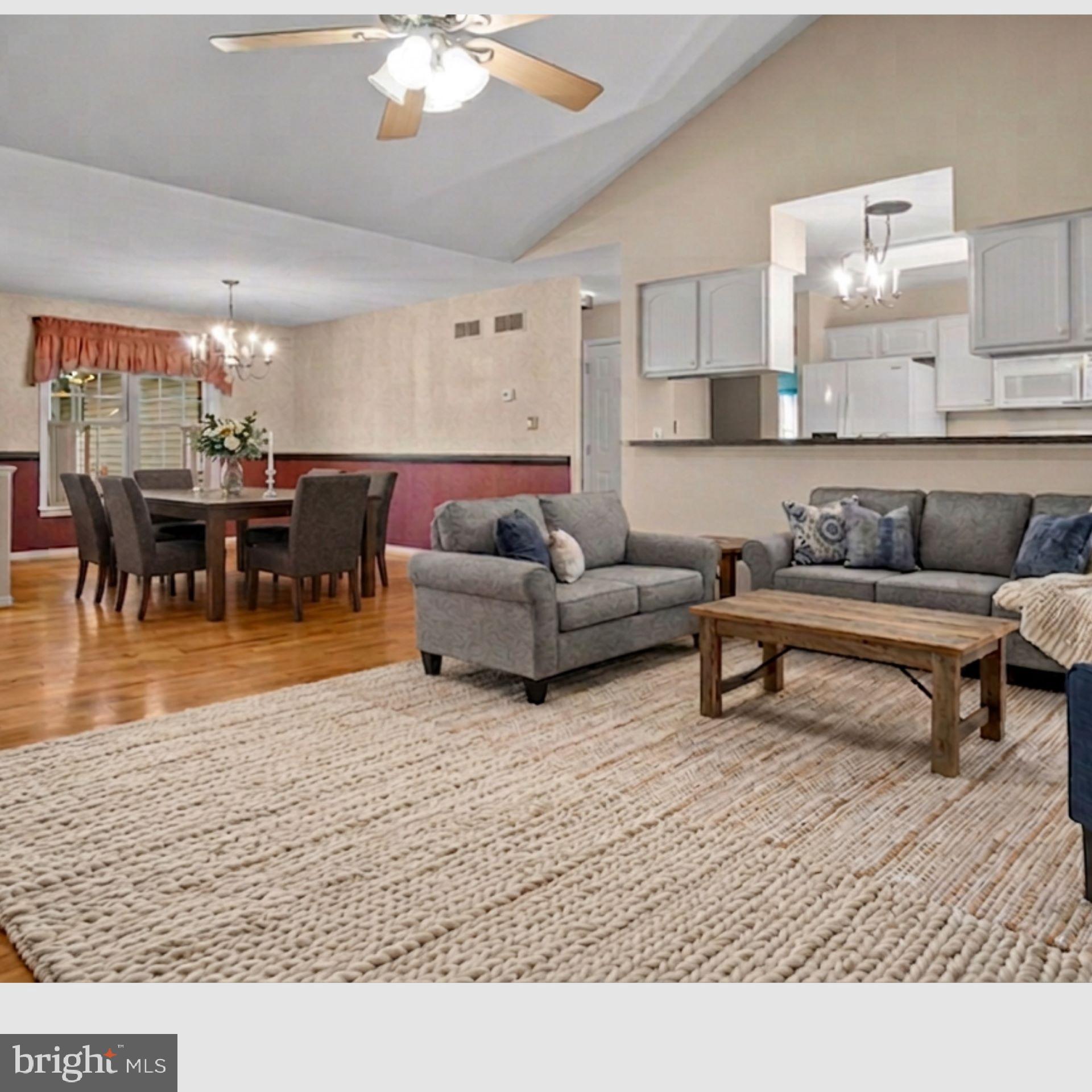 404 Michigan Drive Falling Waters, WV 25419 - Photo 6 of 28