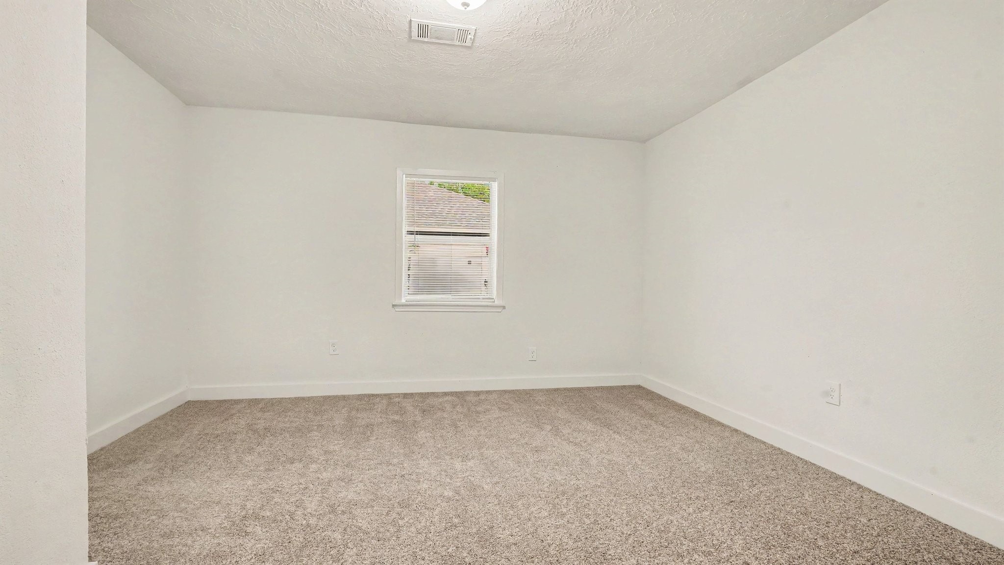 654 Ridge Drive Crosby, TX 77532 - Photo 12 of 20 Gallery Image 12