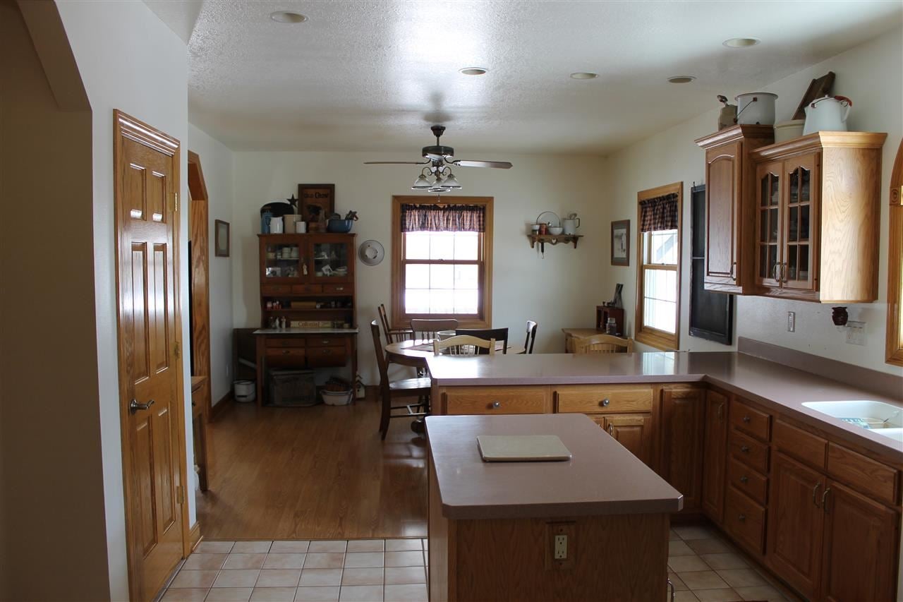 489 Hendricks Street Parnell, IA 52325 - Photo 9 of 24 Gallery Image 9