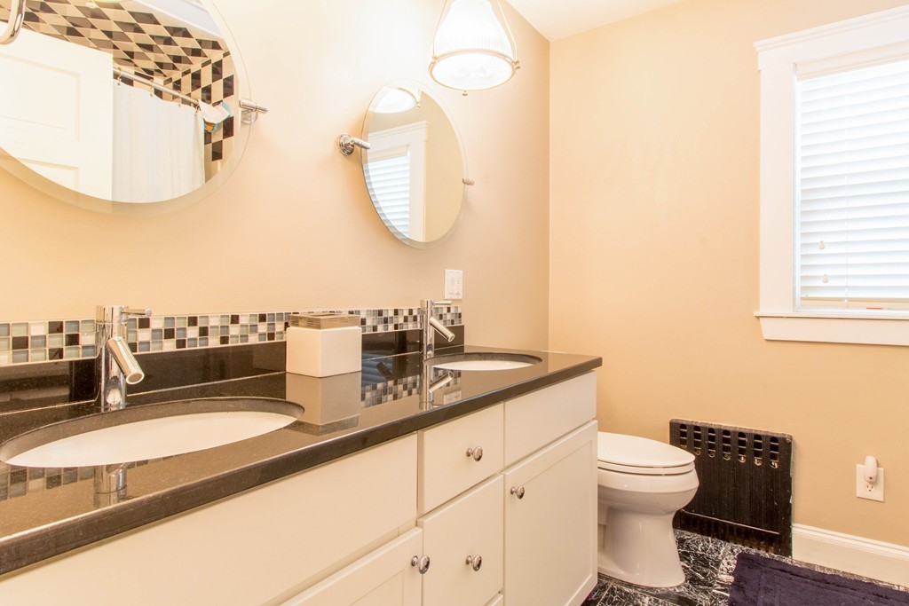 438 Summer Avenue Reading, MA 01867 - Photo 19 of 27 Gallery Image 19