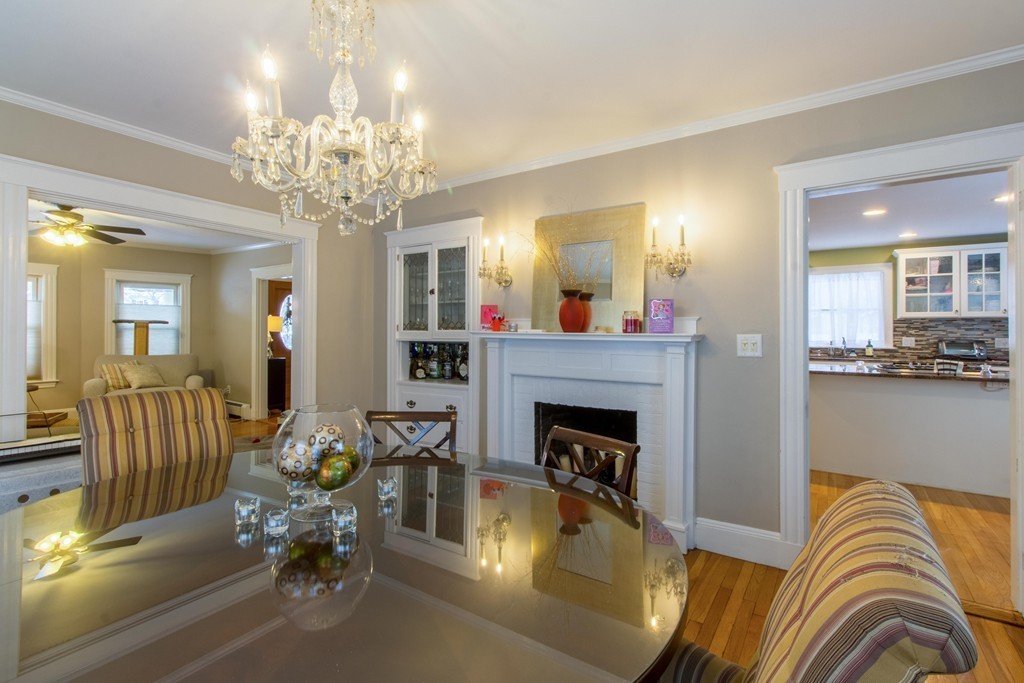438 Summer Avenue Reading, MA 01867 - Photo 9 of 27 Gallery Image 9