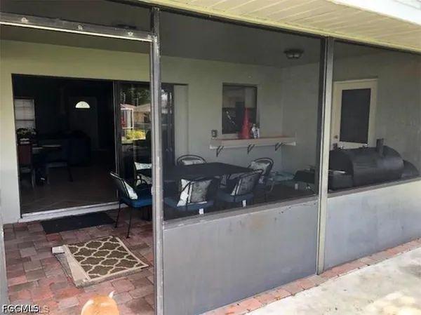 $1,950 | 3604 Southwest 6th Place, Cape Coral, FL 33914