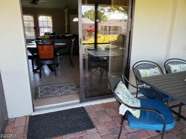$1,950 | 3604 Southwest 6th Place, Cape Coral, FL 33914