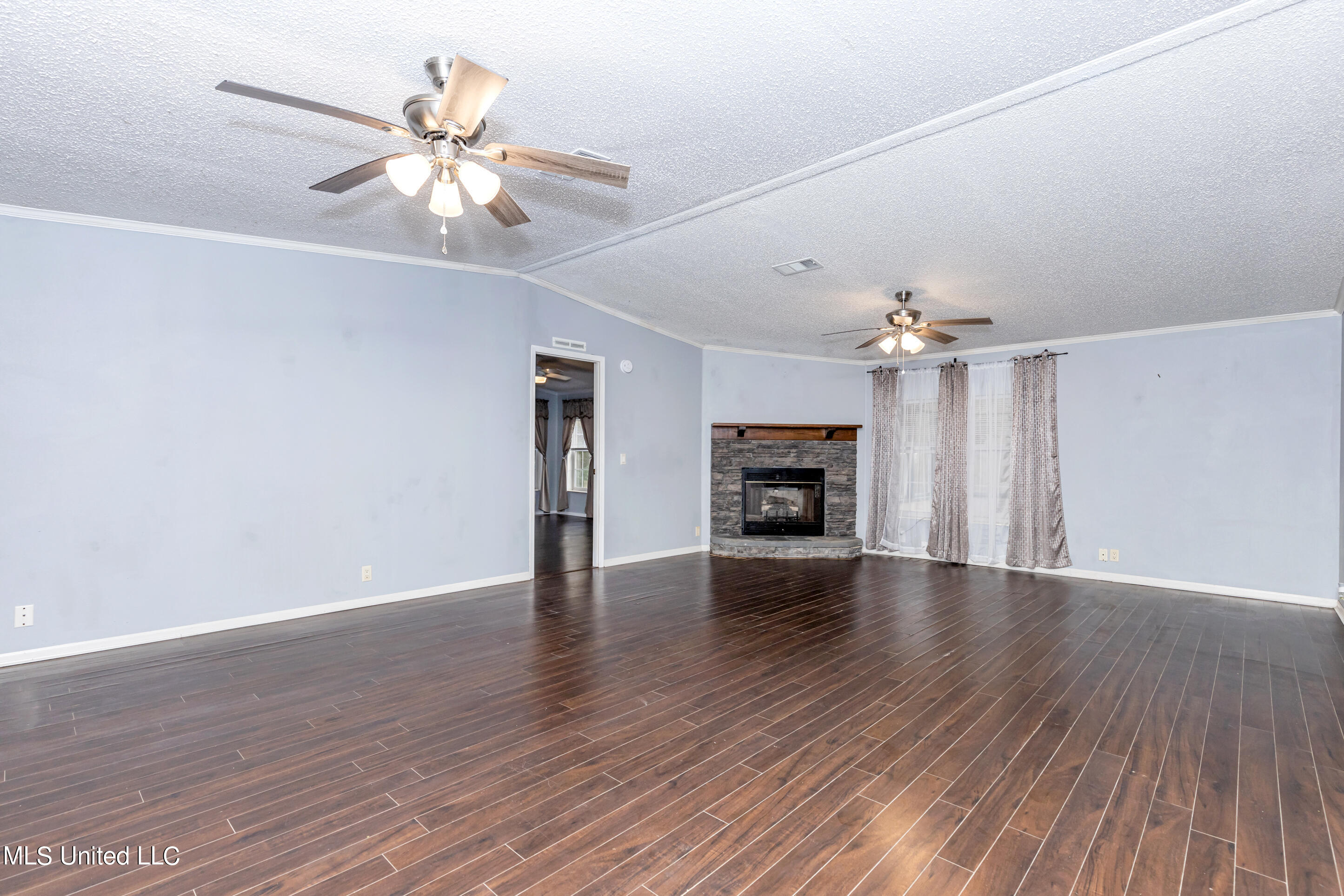 17336 Old River Road Vancleave, MS 39565 - Photo 4 of 71 IMG_1184