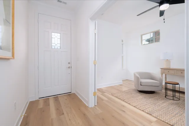 a view of livingroom with furniture and windows