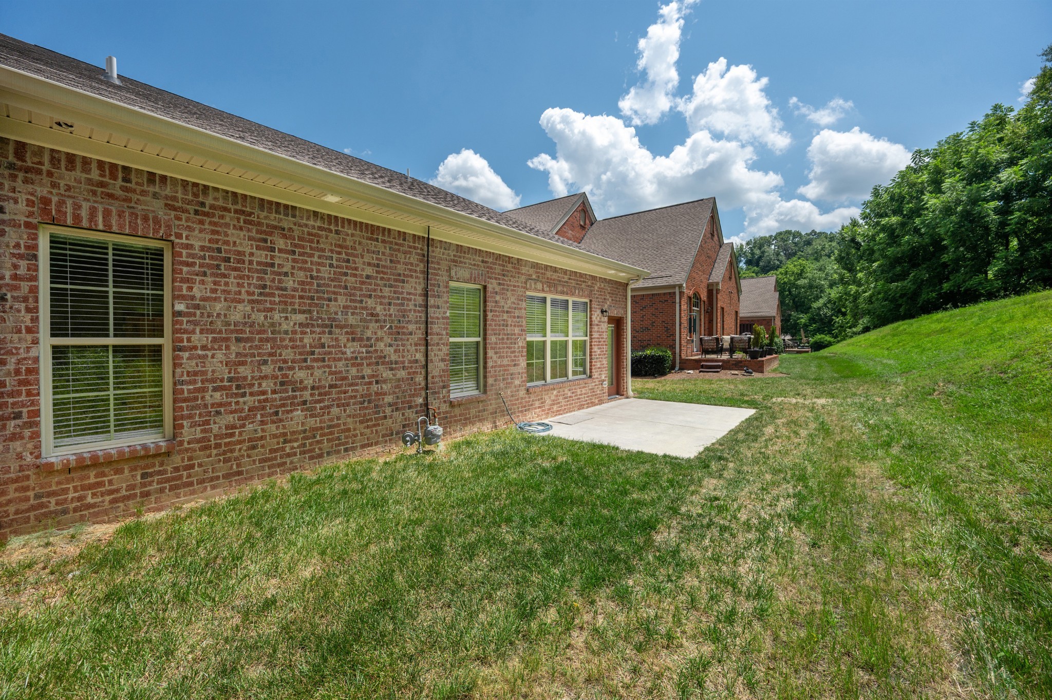 116 Nickolas Circle Lebanon, TN 37087 - Photo 29 of 32 a front view of a house with garden