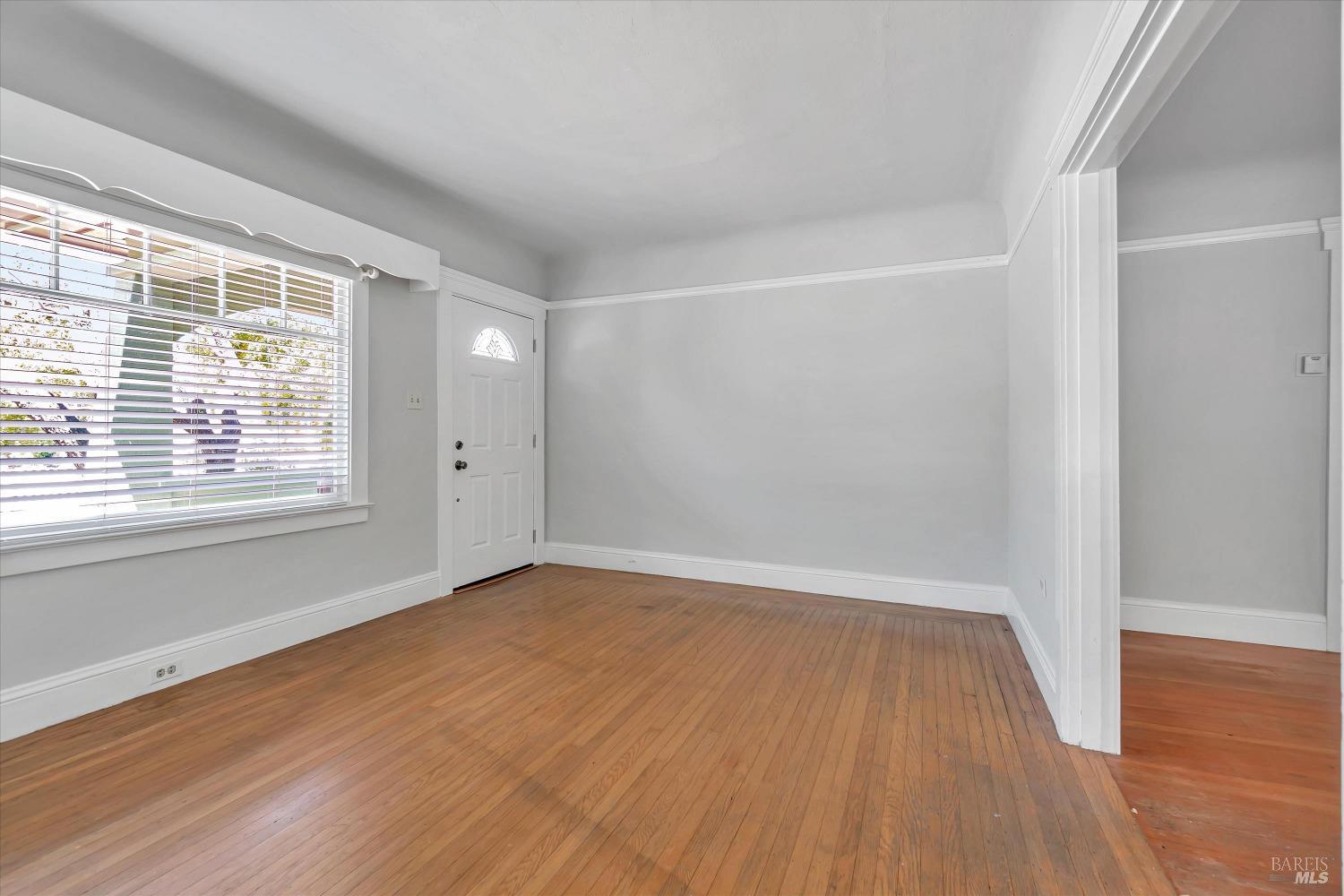 5 Bayview Street San Rafael, CA 94901 - Photo 6 of 69