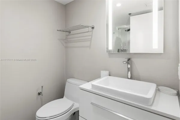 $17,000 | 201 Crandon Boulevard, Unit 1002, Key Biscayne, FL 33149