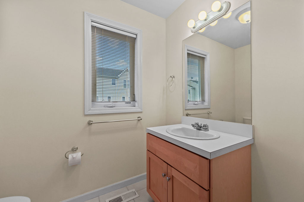 158 Paddock Avenue, Unit 1203 Meriden, CT 06450 - Photo 13 of 33