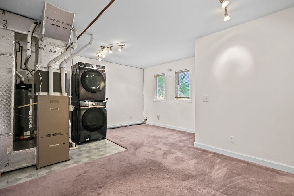 158 Paddock Avenue, Unit 1203 Meriden, CT 06450 - Photo 23 of 33