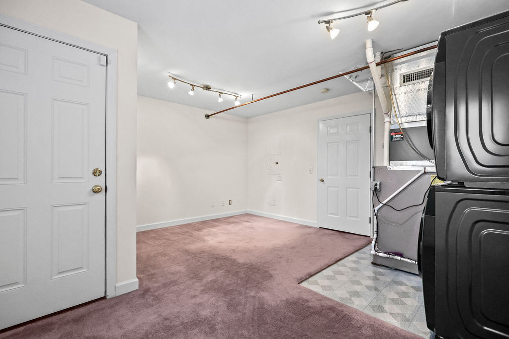 158 Paddock Avenue, Unit 1203 Meriden, CT 06450 - Photo 24 of 33