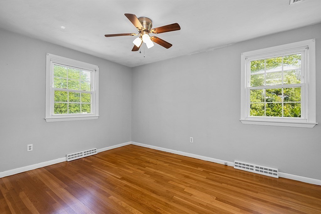 5 Shepard Road Franklin, MA 02038 - Photo 19 of 41