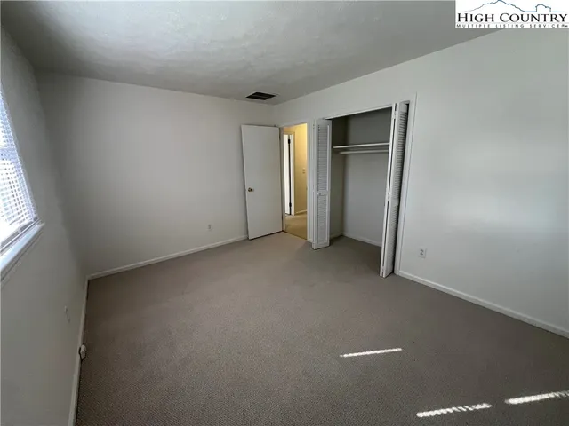 $2,500 | 1864 Deerfield Road, Unit 1, Boone, NC 28607