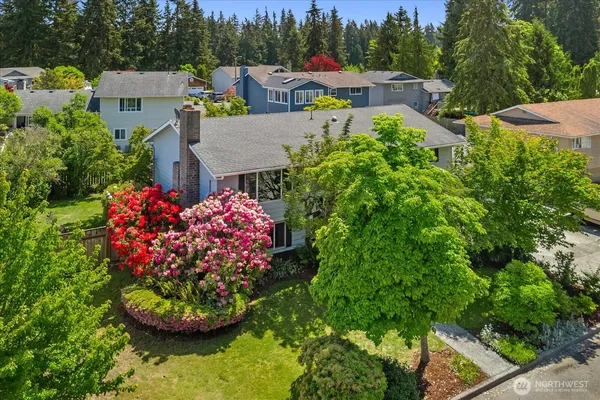 $949,000 | 17631 69th Place West, Edmonds, WA 98026