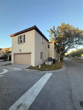 $3,300 | 9248 Southwest 170th Place, Unit 9248, Miami, FL 33196