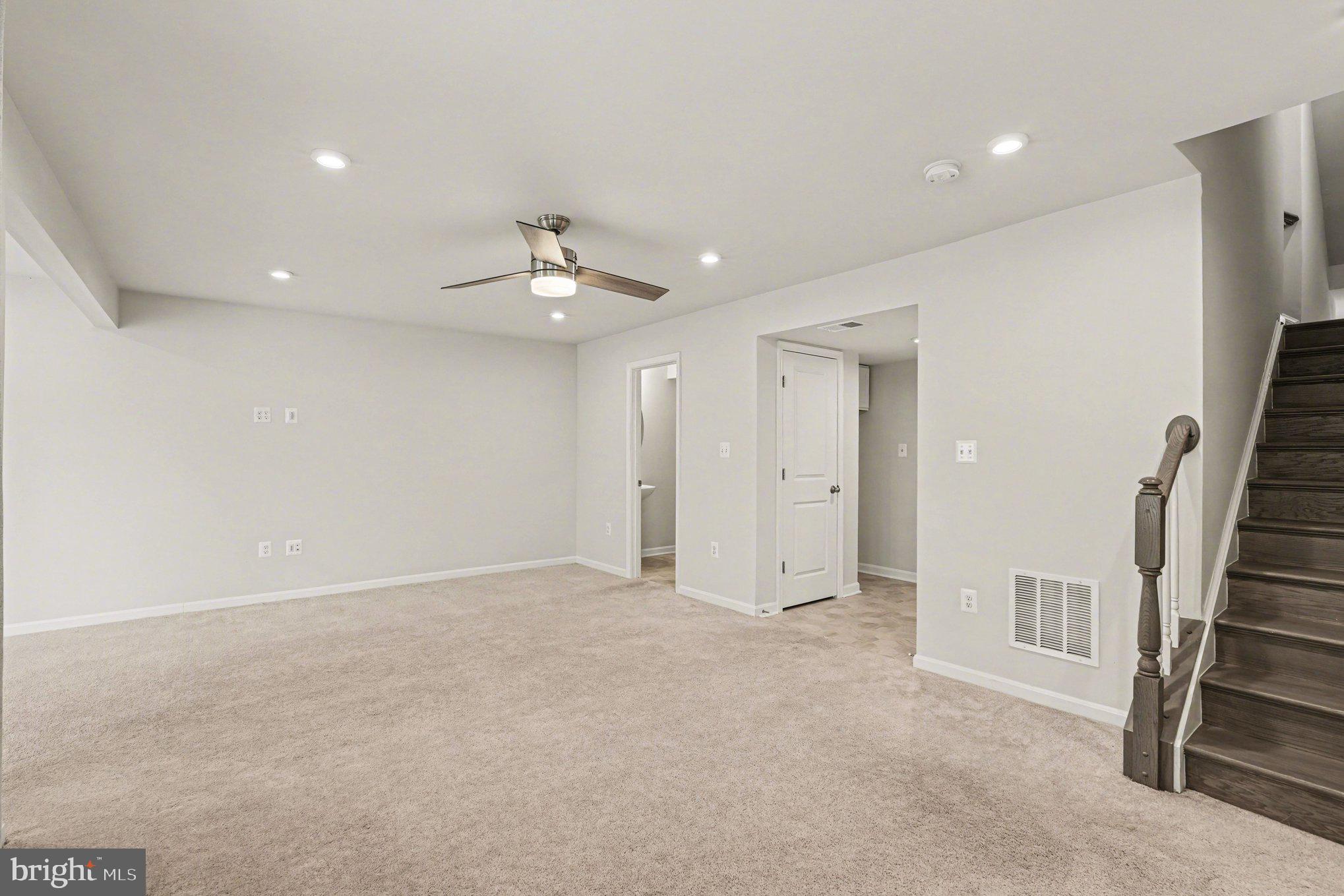 18281 Summit Pointe Drive Triangle, VA 22172 - Photo 21 of 30