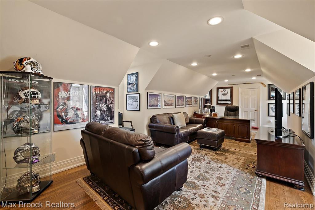 28501 West 14 Mile Road Farmington Hills, MI 48334 - Photo 47 of 67