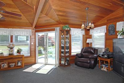6464 Abbey Road Wind Gap, PA 18091 - Photo 10 of 13 Gallery Image 10
