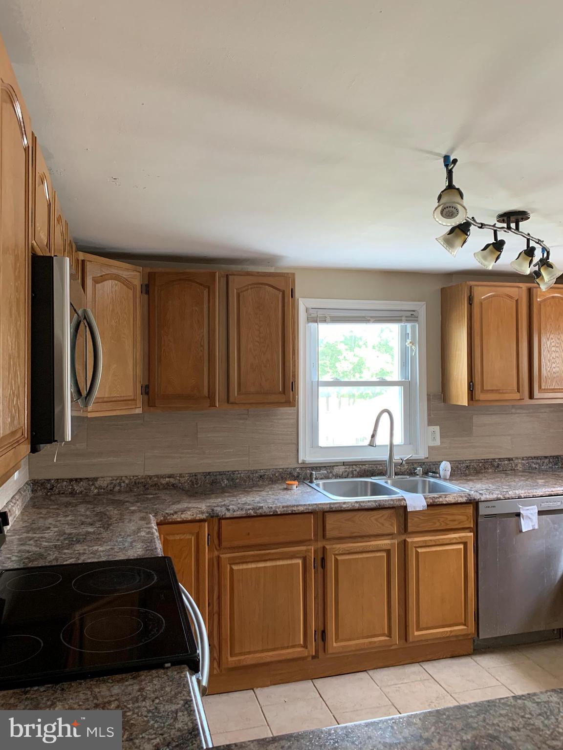 1800 Severn Road Severn, MD 21144 - Photo 4 of 61