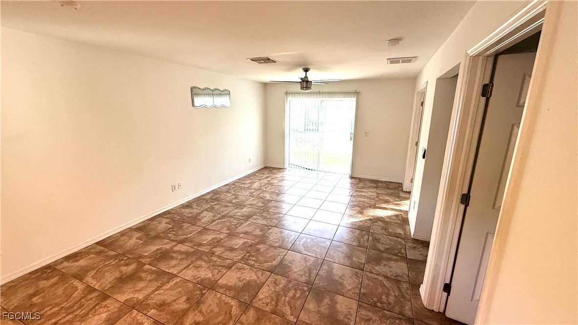 5224 Glenlivet Road Fort Myers, FL 33907 - Photo 5 of 19 a view of an empty room