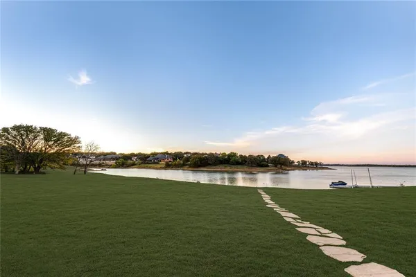 $3,985,000 | 3111 Lake Creek Drive, Highland Village, TX 75077