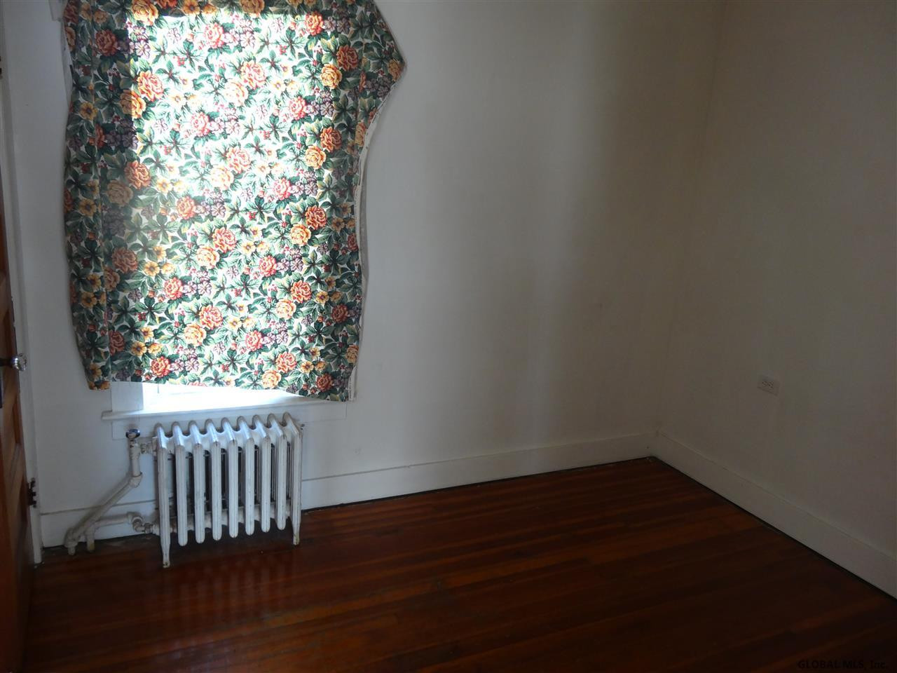 1067 Forest Road Schenectady, NY 12303 - Photo 12 of 15 Photo 12