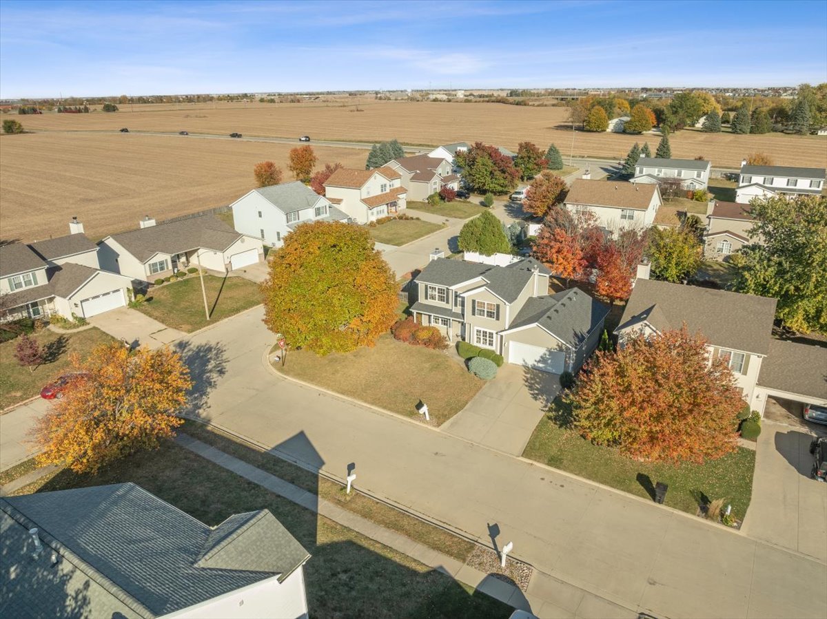 1510 Donegal Drive Normal, IL 61761 - Photo 3 of 42 Gallery Image 3