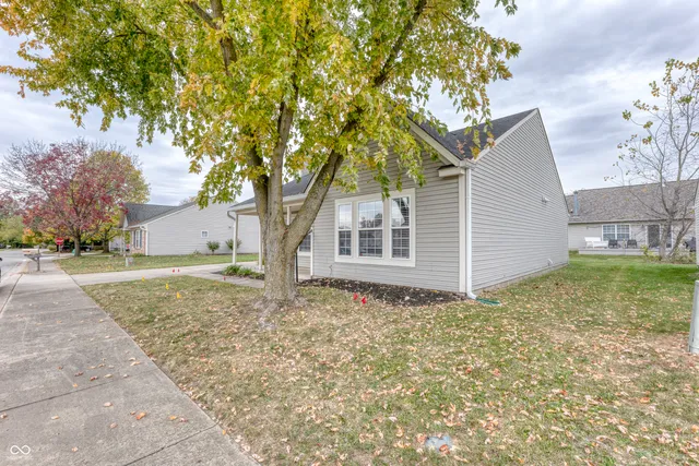 $2,295 | 8520 Lincoln Court, Fishers, IN 46038