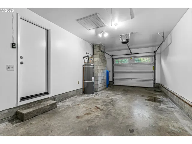 $449,500 | 387 Cienaga Lane, Grants Pass, OR 97526