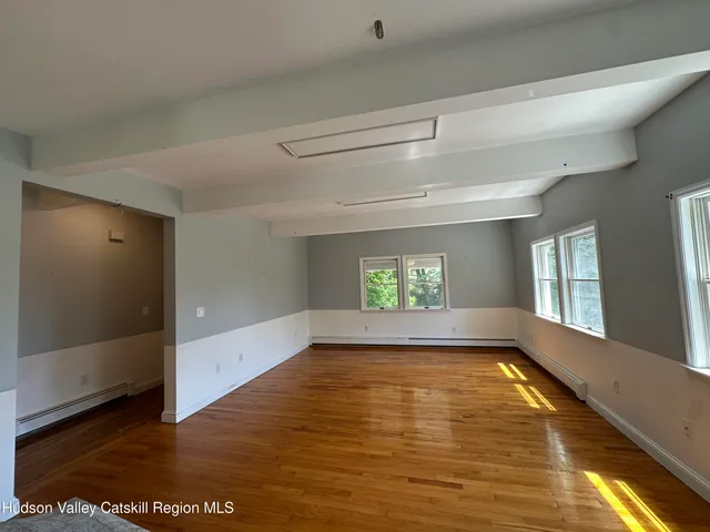 $1,800 | 20 Bigelow Hall, Unit 2, Saugerties, NY 12453