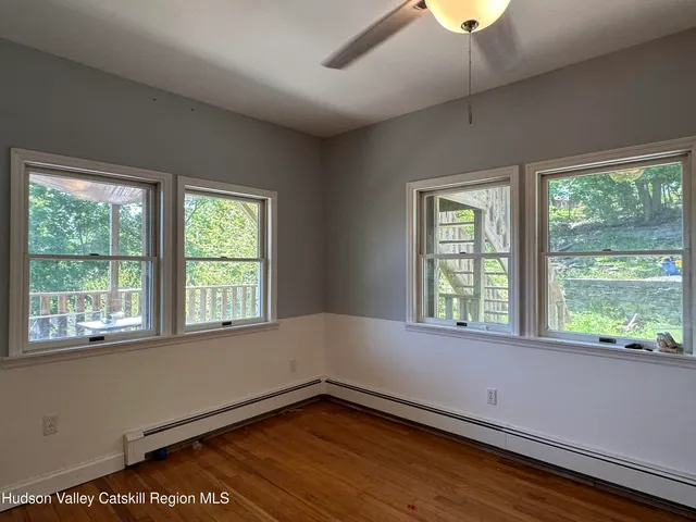 $1,800 | 20 Bigelow Hall, Unit 2, Saugerties, NY 12453