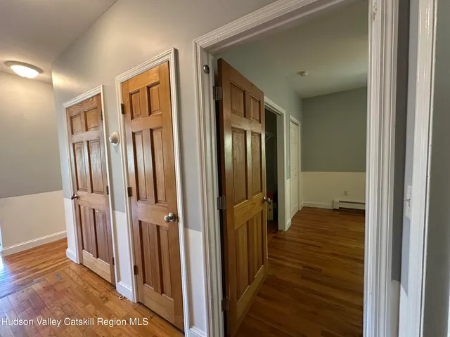 $1,800 | 20 Bigelow Hall, Unit 2, Saugerties, NY 12453