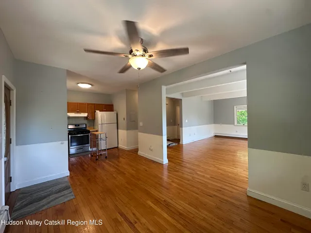 $1,800 | 20 Bigelow Hall, Unit 2, Saugerties, NY 12453