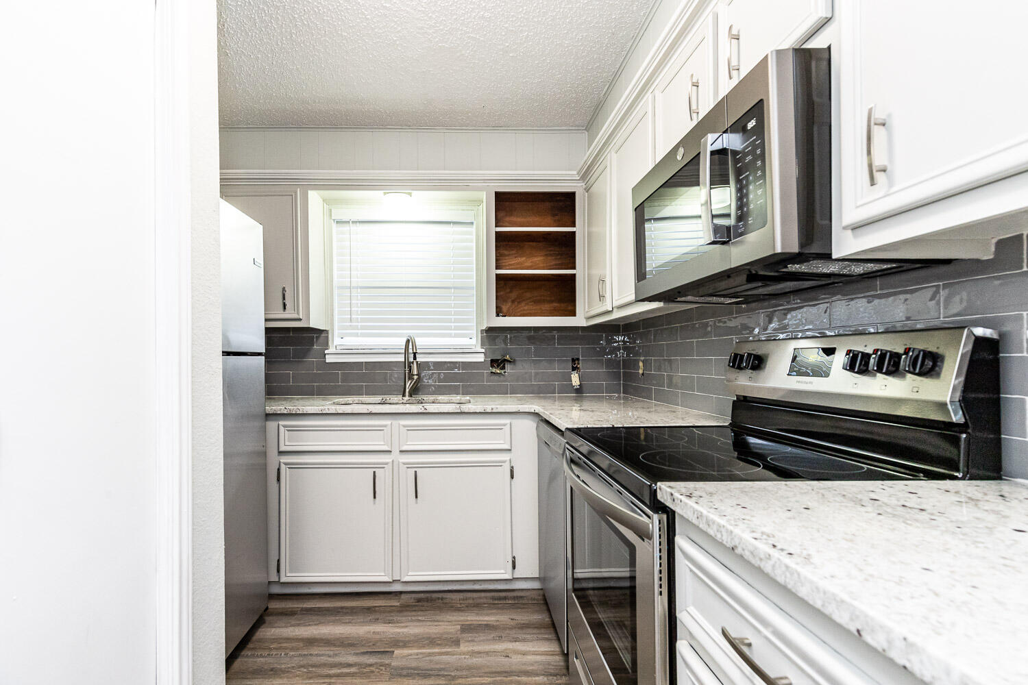 6502 26th Street, Unit A Lubbock, TX 79407 - Photo 12 of 26 6502 A 26th-24