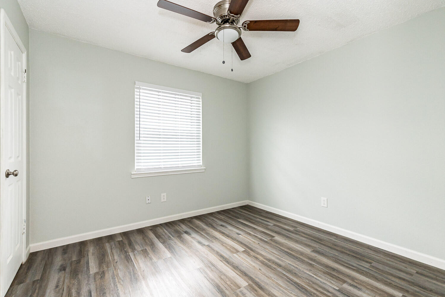 6502 26th Street, Unit A Lubbock, TX 79407 - Photo 23 of 26 6502 A 26th-40