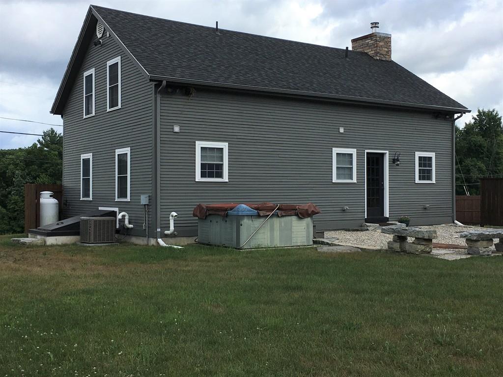 14 Campbell Road Ware, MA 01082 - Photo 4 of 37
