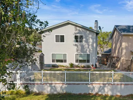 $1,050,000 | 5935 Lake Lindero Drive, Agoura Hills, CA 91301